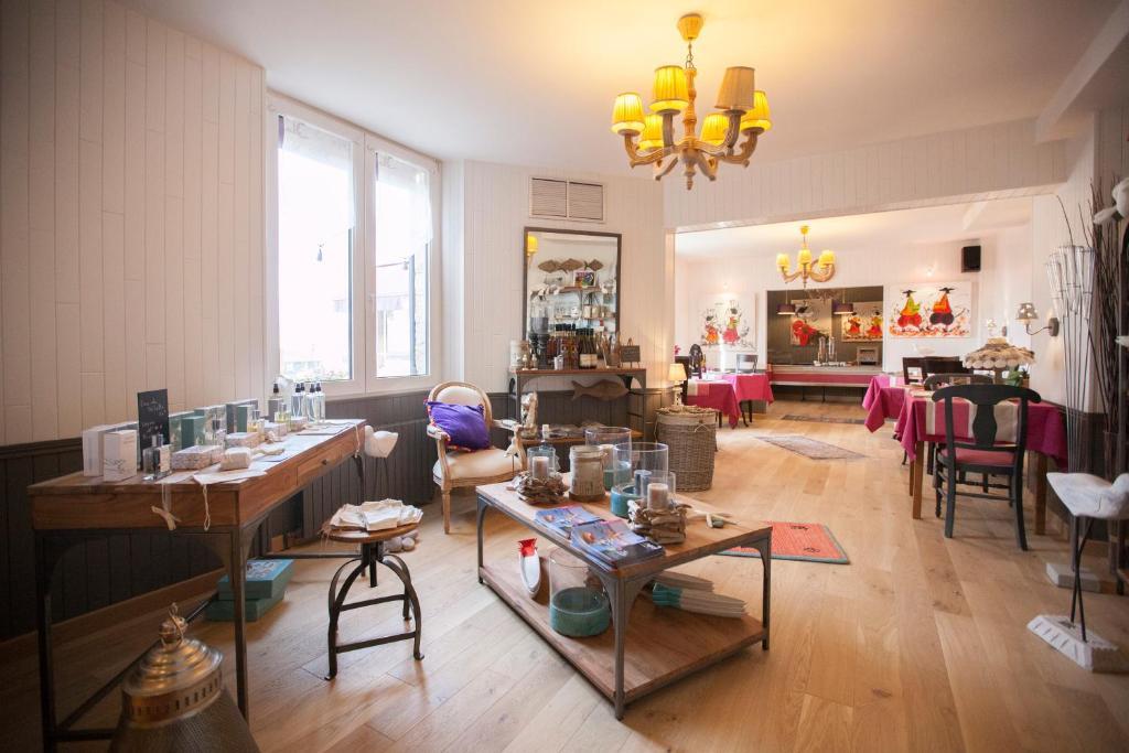 Hotel Beausejour ארקוי מראה חיצוני תמונה